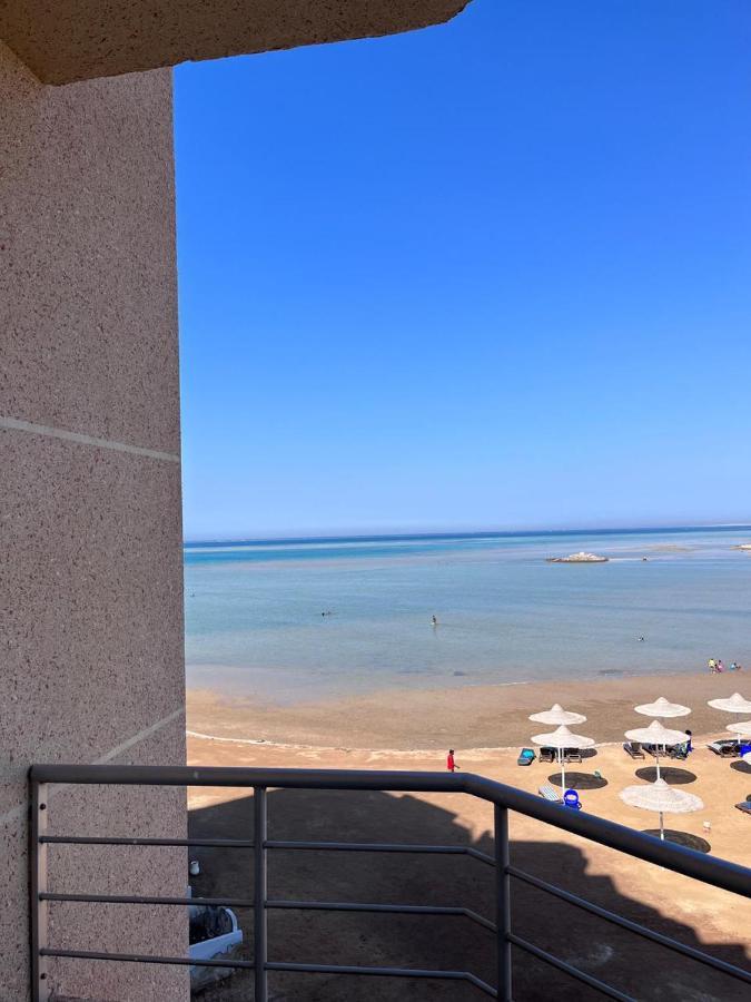Апарт отель Casablanca Beach For Families And Couples Only Хургада Экстерьер фото