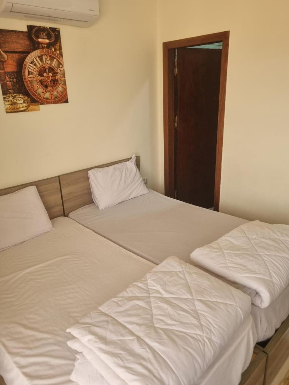 Апарт отель Casablanca Beach For Families And Couples Only Хургада Экстерьер фото