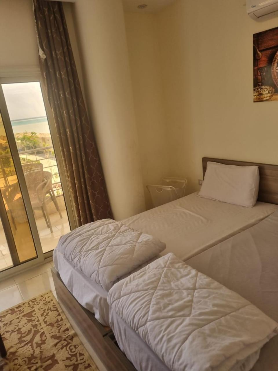 Апарт отель Casablanca Beach For Families And Couples Only Хургада Экстерьер фото