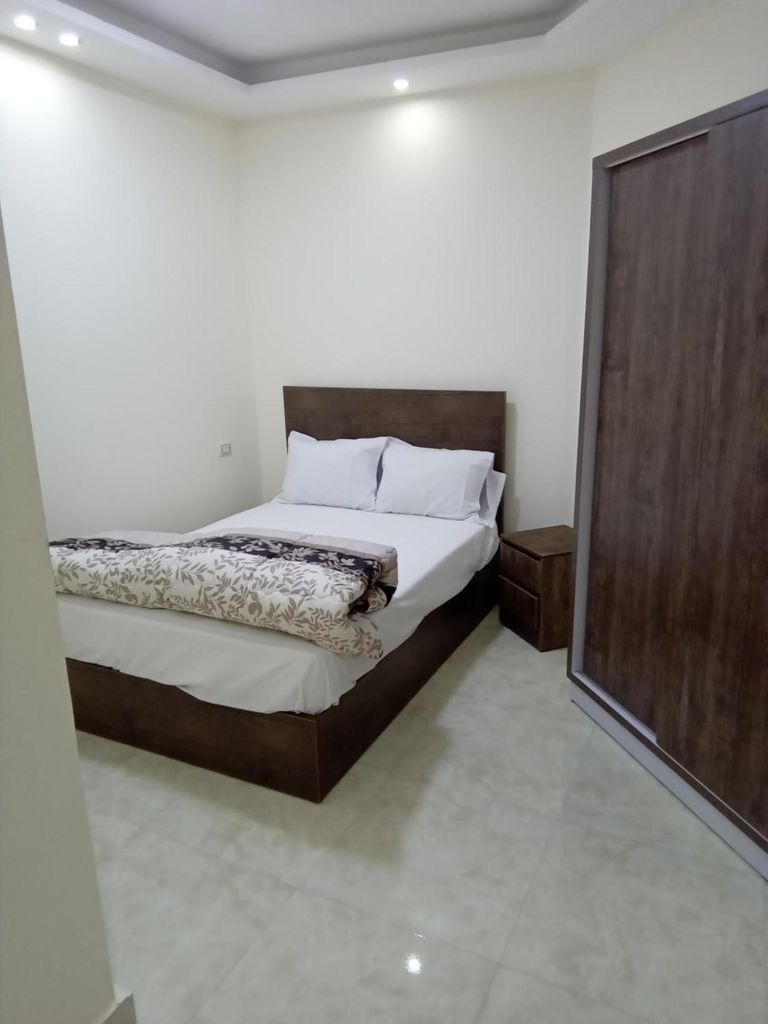 Апарт отель Casablanca Beach For Families And Couples Only Хургада Экстерьер фото